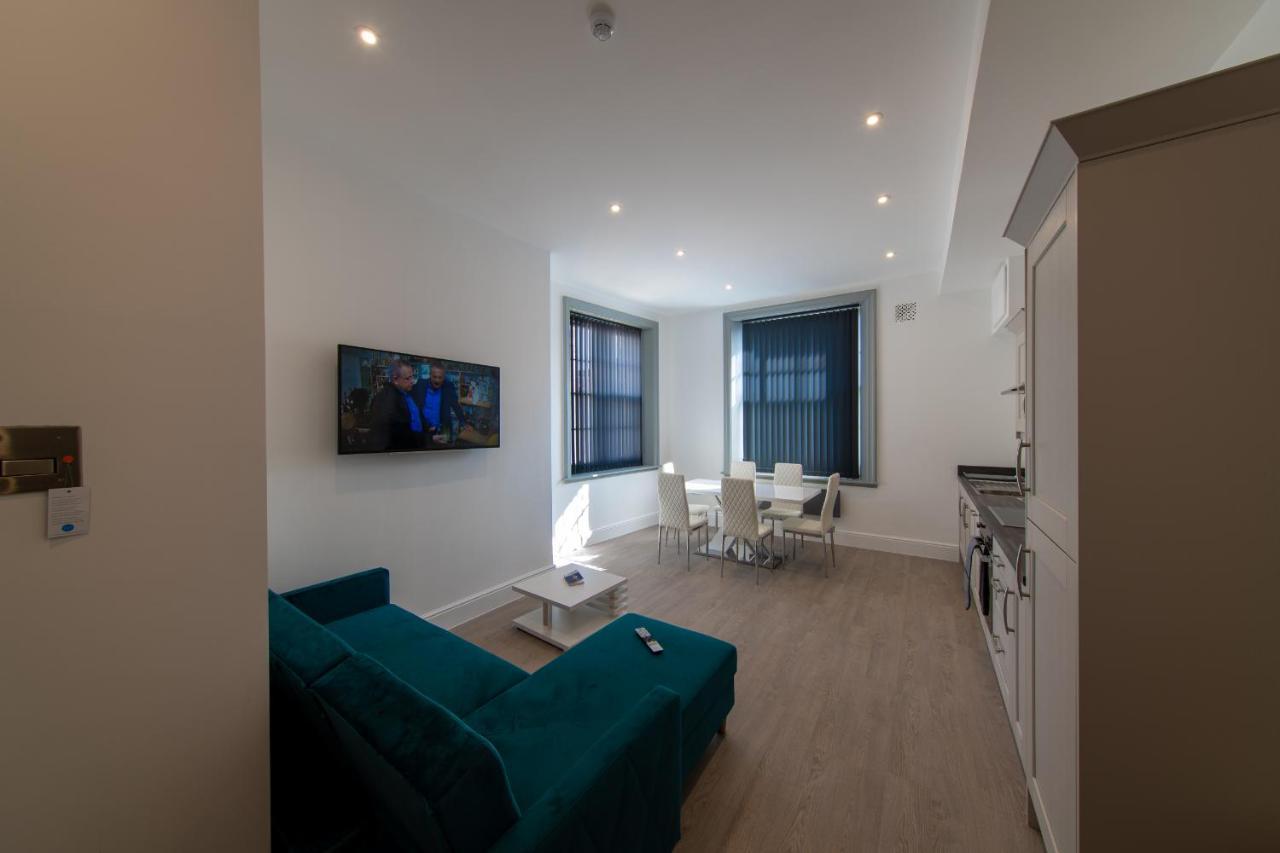 16 Queen Avenue Collection By Happy Days Liverpool Esterno foto